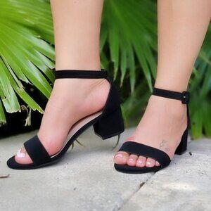 Women’s Black Low Chunky Heel Ankle Strap Sandals Side Buckle